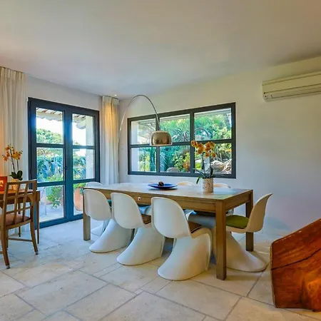 Holiday home Maison Aurore Maxime *